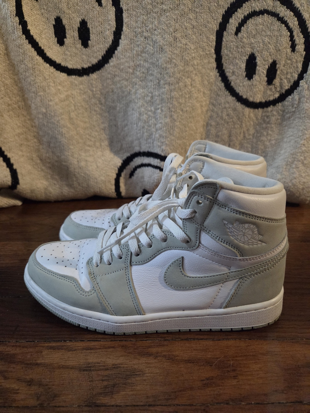 Nike Air Jordan 1 Hi White & Seafoam Sneakers
